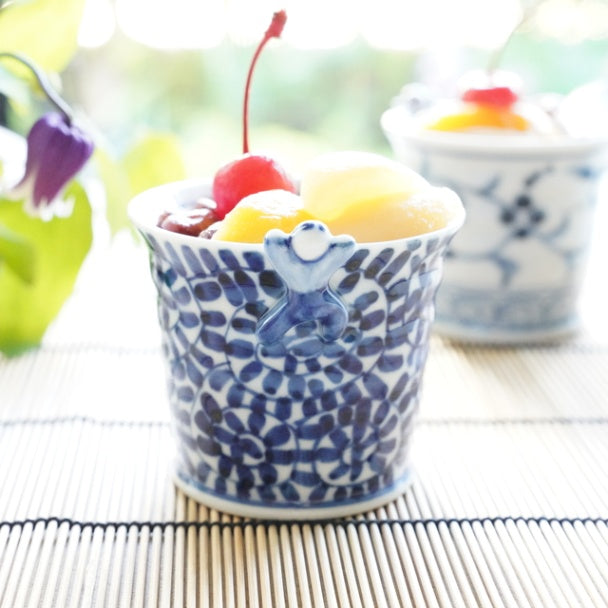 HASAMI WARE "IKKANNJIN" TEACUP / SOBA CUP WITH OCTOPUS-ARABESQUE MOTIF