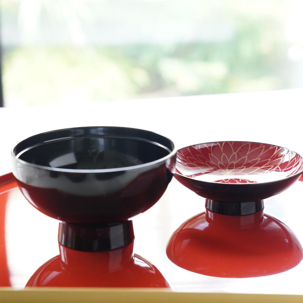 GOTEN SOUP BOWL BLACK WITH RED INTERIOR & FULL CHRYSANTHEMUM DESIGN