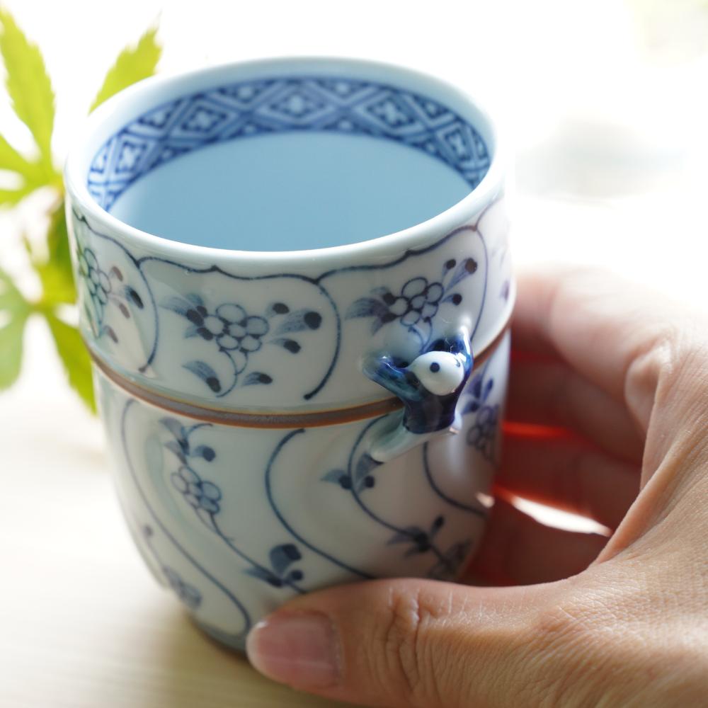 IKKANNJIN CARVED CUP WITH WILD FLOWERS (LARGE)