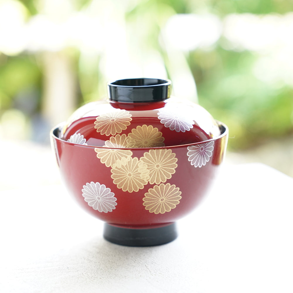 RED CHRYSANTHEMUM FILLED DESIGN WITH BLACK INTERIOR PLATE
