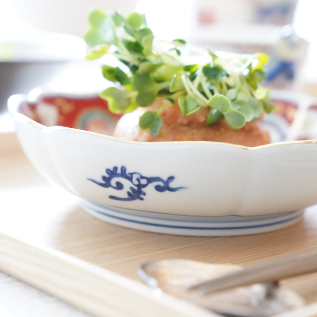 HASAMI WARE RED OVERGLAZE FLORAL SMALL BOWL (5 SUN / APPROX. 15CM)