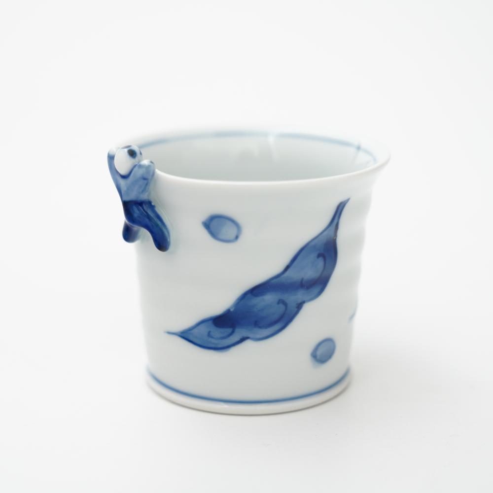 HASAMI WARE "IKKANNJIN" TEACUP / SOBA CUP WITH PEA MOTIF