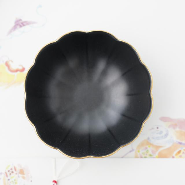 YUWEN ORIGINAL BLACK LOTUS-SHAPED SMALL BOWL WITH GOLD RIM