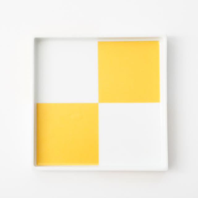 HASAMI WARE GOLD CHECKERED SQUARE PLATE