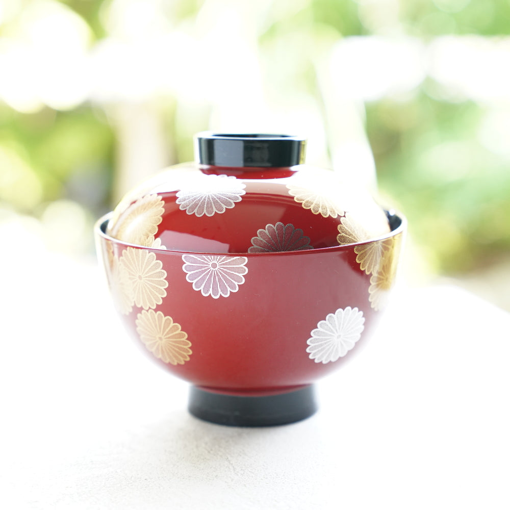 RED CHRYSANTHEMUM FILLED DESIGN WITH BLACK INTERIOR PLATE
