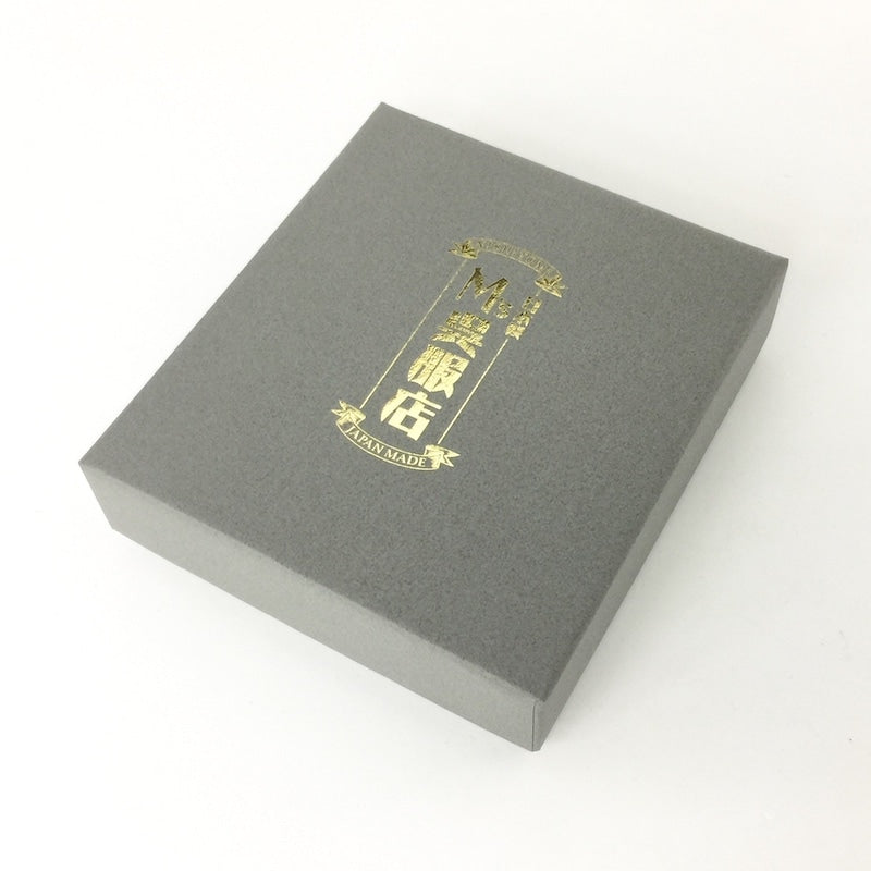 ARITA PORCELAIN KIMONO DISH (SAKURA)