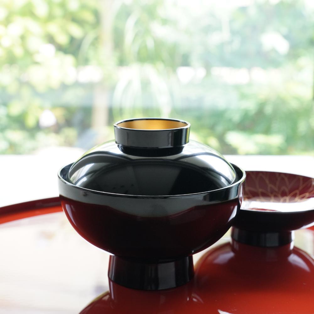 GOTEN SOUP BOWL BLACK WITH RED INTERIOR & FULL CHRYSANTHEMUM DESIGN