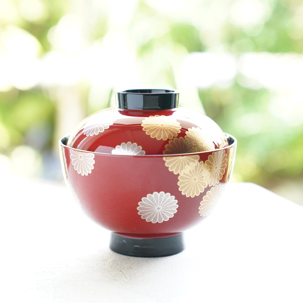 RED CHRYSANTHEMUM FILLED DESIGN WITH BLACK INTERIOR PLATE