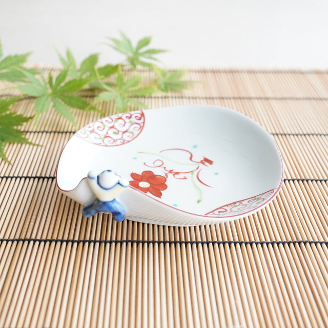 HASAMI WARE "IKKANNJIN" SMALL PLATE WITH SPIRAL WANRI PATTERN