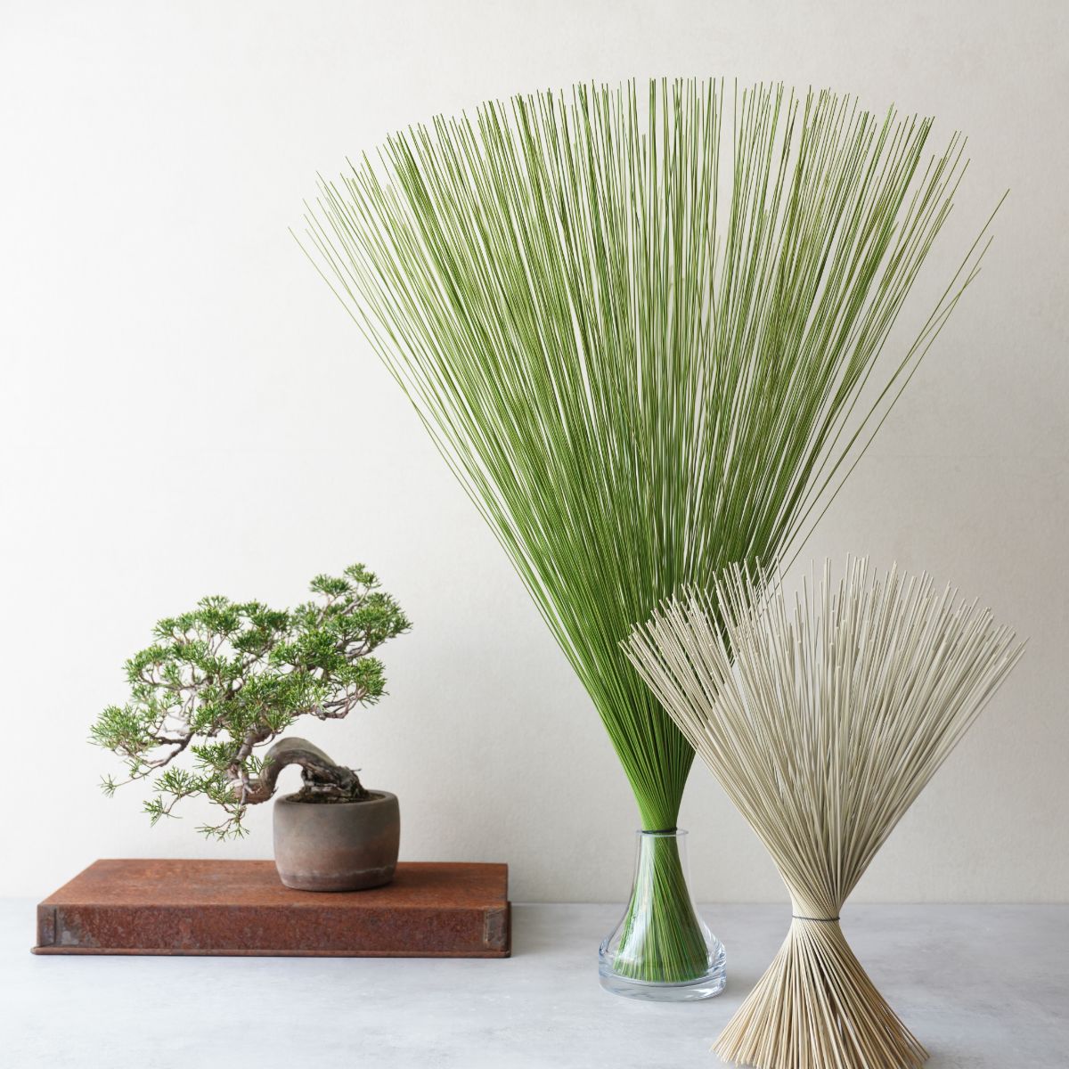 TATAMI FLOWER – NATURAL – MEDIUM