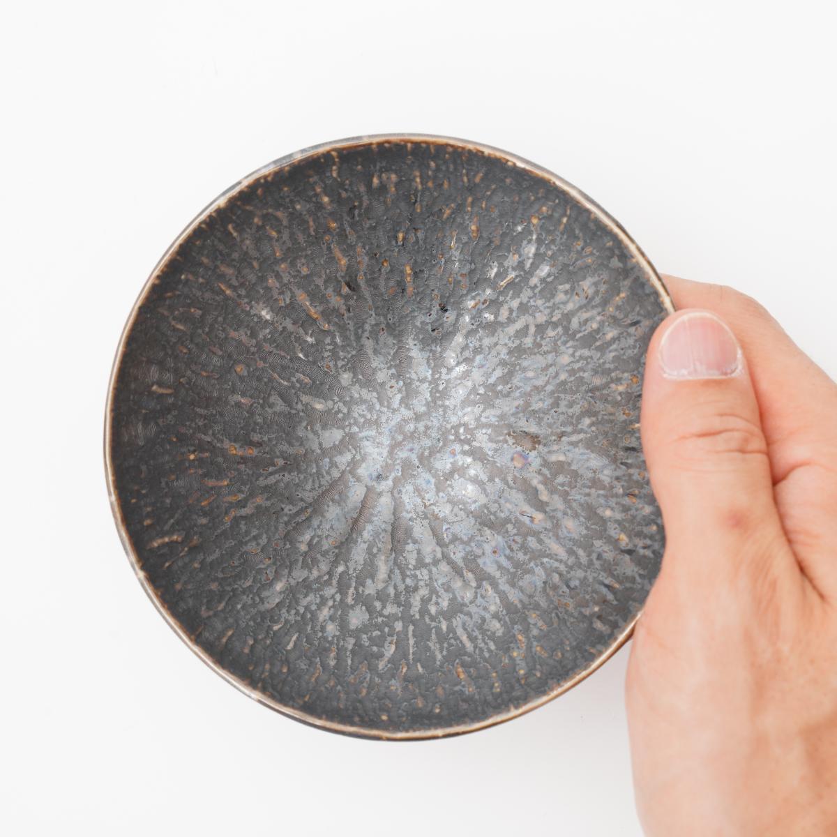 Footed bowl 12cm