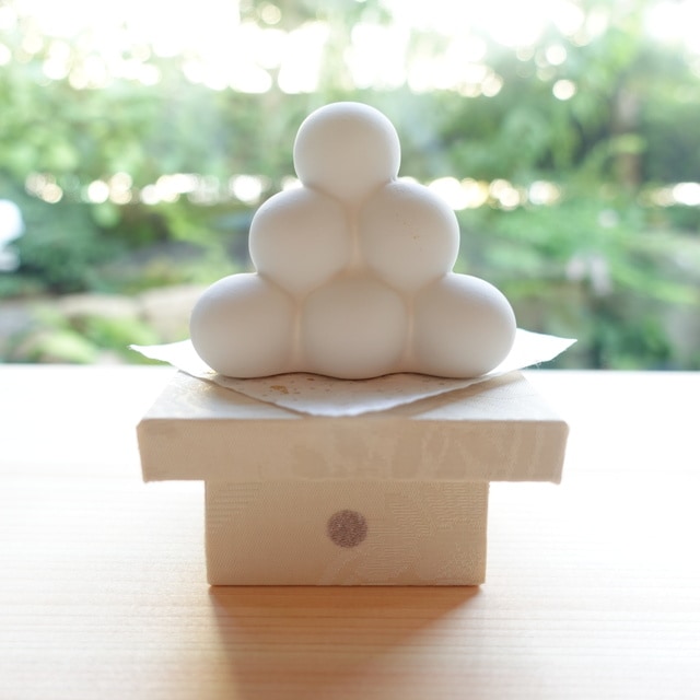 Moon-viewing dumplings on sanpo stand, Kyoto