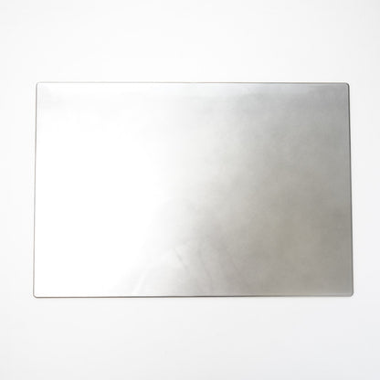 LONG TABLE MAT - SILVER, GOLD EDGE (YUWEN)