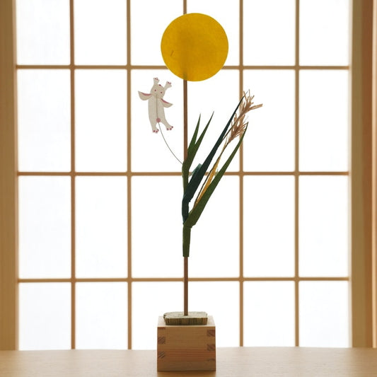 Harvest moon pick with rabbit and pampas grass in hinoki box