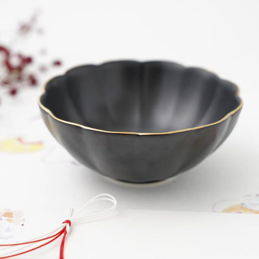 YUWEN ORIGINAL BLACK LOTUS-SHAPED SMALL BOWL WITH GOLD RIM