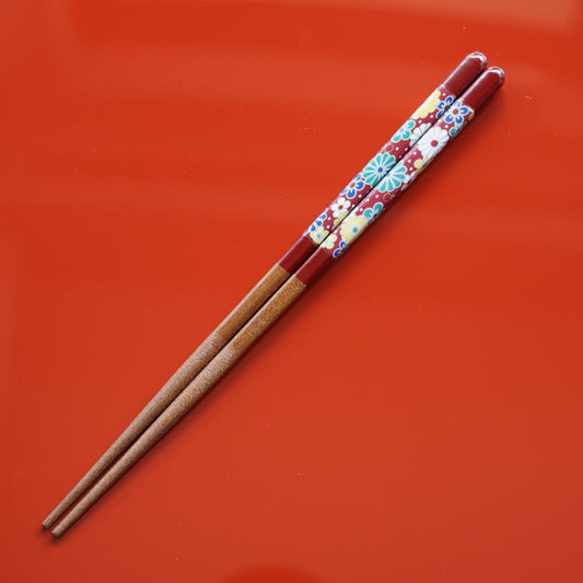 SEIKO KILN KUTANI-STYLE WAKASA-LACQUER CHOPSTICKS WITH PLUM & CHRYSANTHEMUM