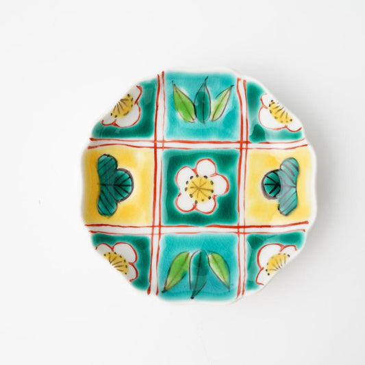 KUTANI WARE MAYUISHI KILN MOKKO SMALL PLATE WITH PINE-BAMBOO-PLUM GRID