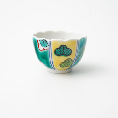 CHRYSANTHEMUM APPETIZER DISH – PINE, BAMBOO, PLUM (KUTANI)