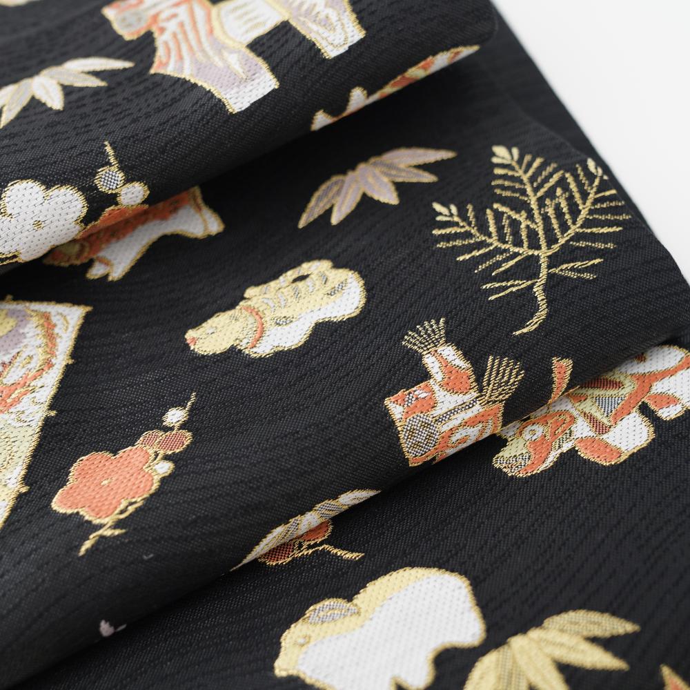 NISHIJIN TABLE RUNNER – TWELVE ZODIAC ANIMALS ON BLACK (KYOTO)