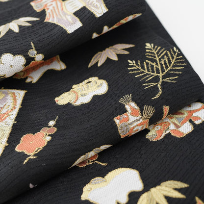 NISHIJIN TABLE RUNNER – TWELVE ZODIAC ANIMALS ON BLACK (KYOTO)