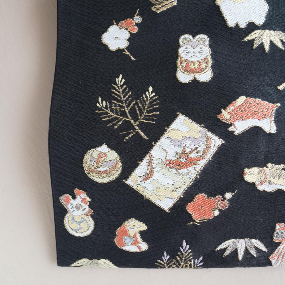 NISHIJIN TABLE RUNNER – TWELVE ZODIAC ANIMALS ON BLACK (KYOTO)