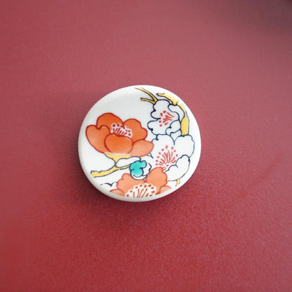 "REIWA PLUM" CURVED CHOPSTICK REST  (KUTANI)