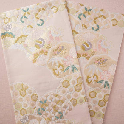 NISHIJIN TABLE RUNNER – MYRIAD TREASURES (KYOTO)