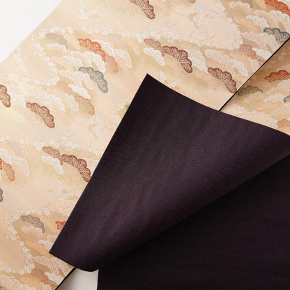 NISHIJIN TABLE RUNNER – PINE & CRANE ON GOLD, 235 CM (KYOTO)