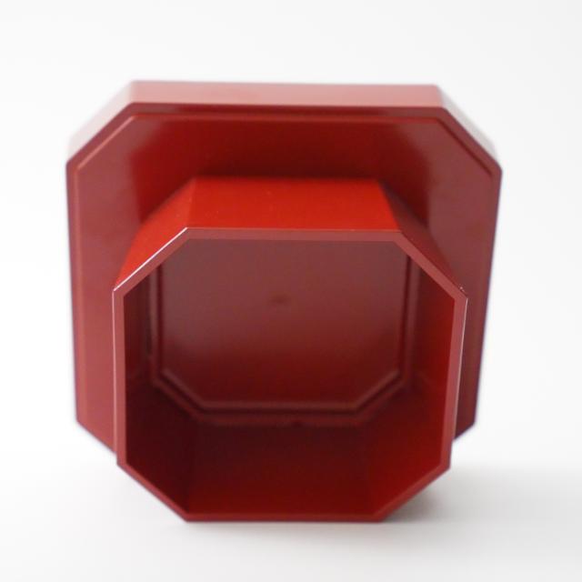 SUPPORT DE SERVICE SANPŌ – VERMILLON, BORD DORÉ, 6,7 POUCES