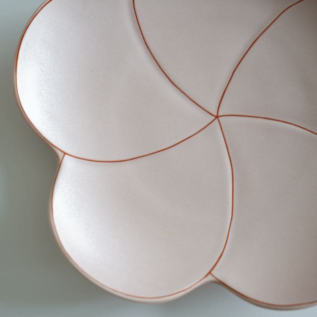 PLUM BLOSSOM SERVING PLATE 8.3IN - SILVER GLAZE(ARITA)
