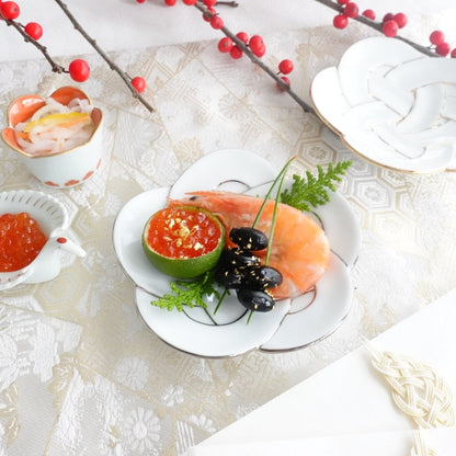 PLUM KNOT SMALL PLATE – PLATINUM LINE (ARITA)
