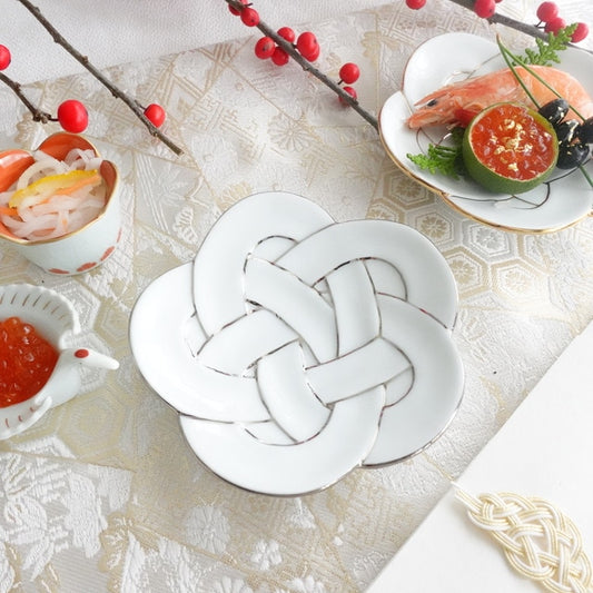 PLUM KNOT SMALL PLATE – PLATINUM LINE (ARITA)