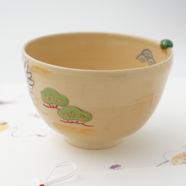 Crane and turtle matcha bowl, side view