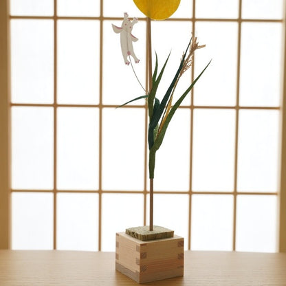 HARVEST MOON PICK – RABBIT & PAMPAS GRASS, WITH HINOKI BOX