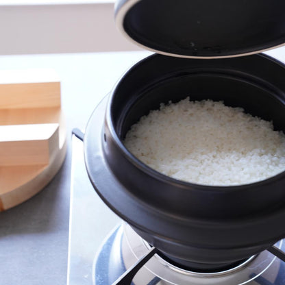 BANKO-WARE HAGAMA RICE POT – 3 GO, WITH TRIVET & PADDLE