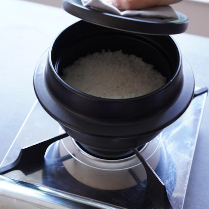 BANKO-WARE HAGAMA RICE POT – 3 GO, WITH TRIVET & PADDLE