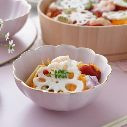 LOTUS-SHAPED SMALL BOWL / NABE SERVING BOWL - PINK WITH GOLD RIM (YUWEN)