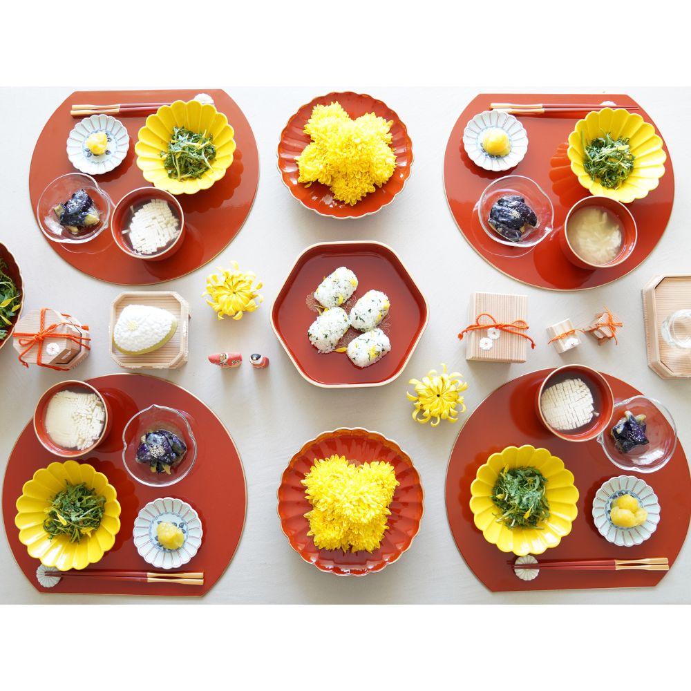 CEDAR SHELL BUCKET & LETTER BOX – MINIATURE SET, CHRYSANTHEMUM