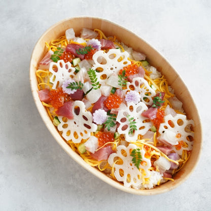 OVAL SUSHI OKE – KISO SAWARA