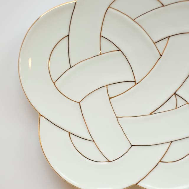 PLUM KNOT PLATE 8.3IN - GOLD(ARITA)