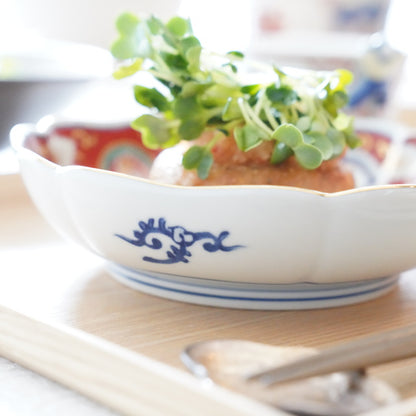 "OLD IMARI" SMALL BOWL – FLORAL RED OVERGLAZE (HASAMI)