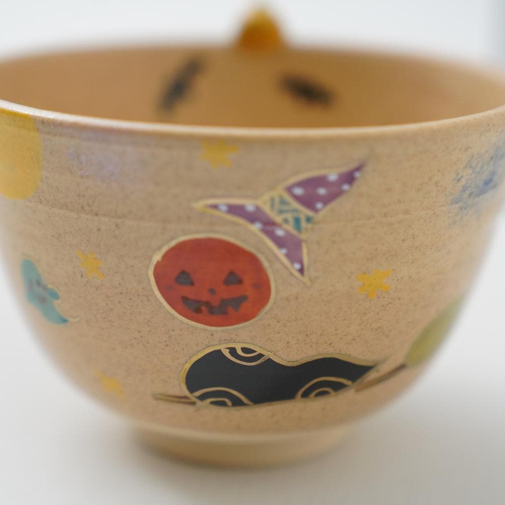 Halloween matcha bowl, side view