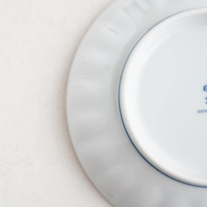DEER MOTIF MEDIUM PLATE - SHONZUI RED (KUTANI)