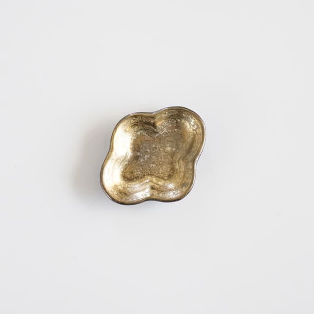 QUINCE-SHAPED MINI PLATE / CHOPSTICK REST – GOLD (ARITA)
