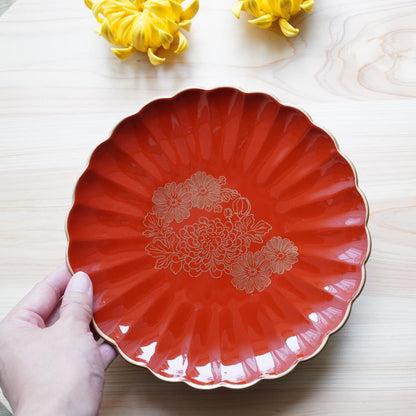 FOOTED CHRYSANTHEMUM PLATE – VERMILION WITH GOLD, 8 IN (ECHIZEN)