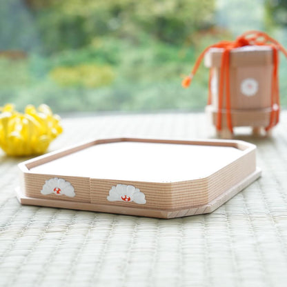 CEDAR OSHIKI TRAY – CHRYSANTHEMUM GOFUN RELIEF, 6 IN