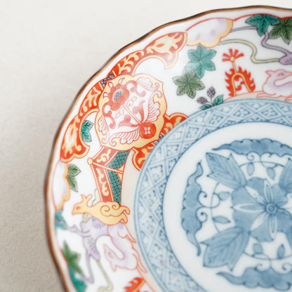 DEER MOTIF MEDIUM PLATE - SHONZUI RED (KUTANI)