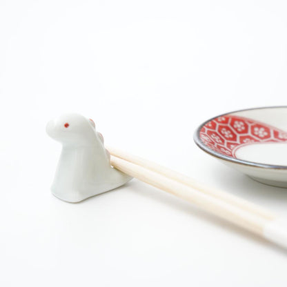 EDO SAURUS MINI PLATES & CUTRELY SET