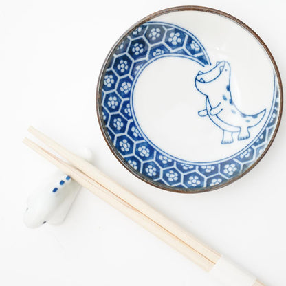EDO SAURUS MINI PLATES & CUTRELY SET